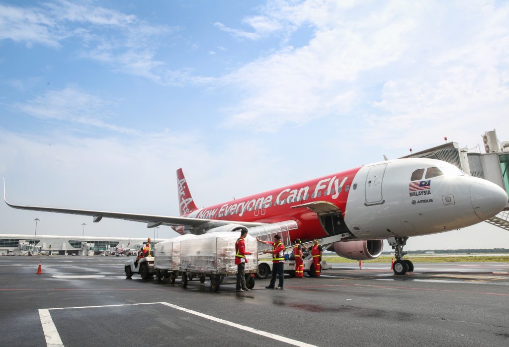 airasia’s Teleport Strengthens Key Routes with 737-800 Freighter and Converted A320 Planes
