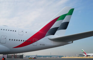 Emirates sports new livery for its fleet