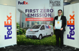 FedEx makes ‘historic’ cross-border delivery with electric vehicle