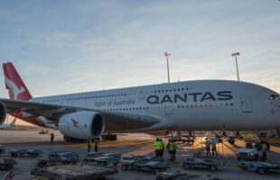 Swissport to serve entire Qantas fleet in Melbourne