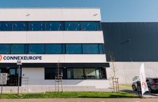 Brussels Airport and ConnexEurope open new logistics building